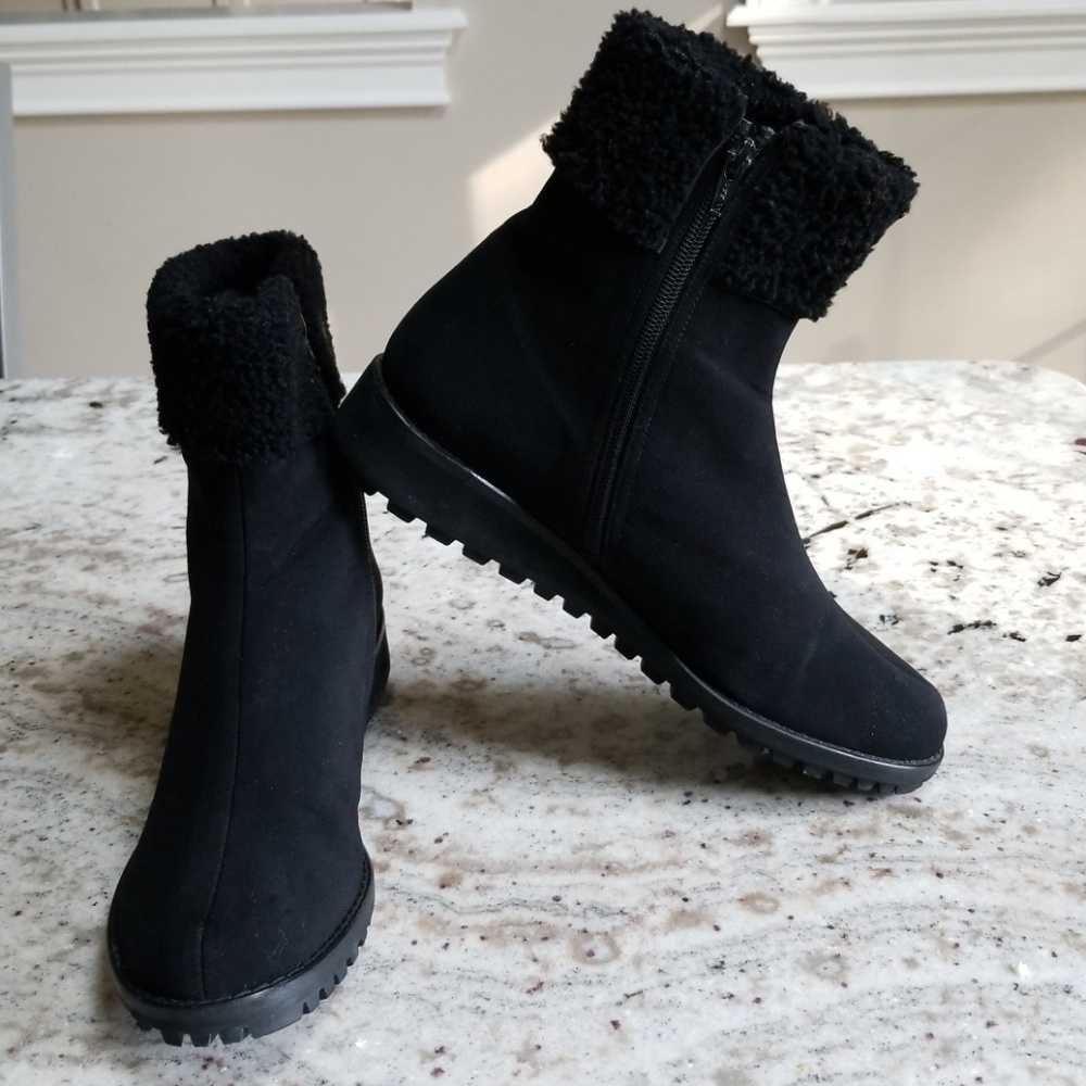 Stuart Weitzman stretch bootie